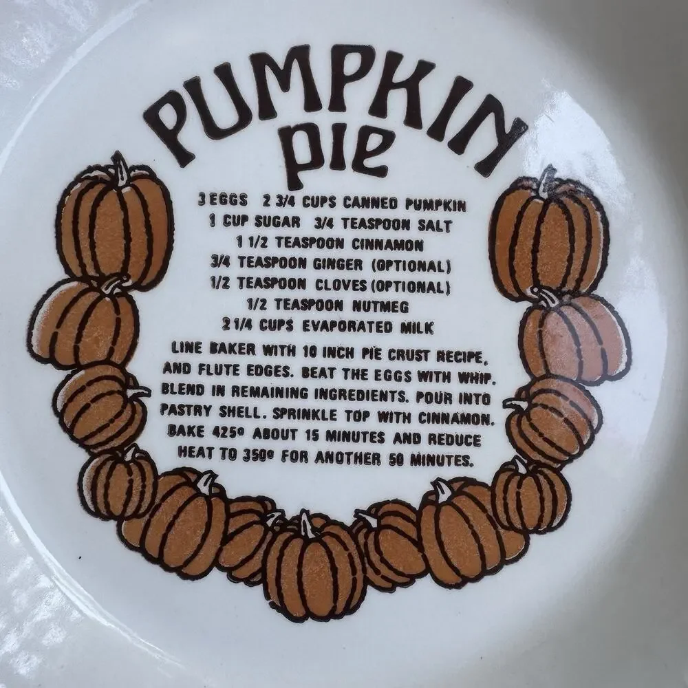 Vintage 1983 Jeanette Royal China Pumpkin Pie Plate Ruffled Edge Granny Cottage
